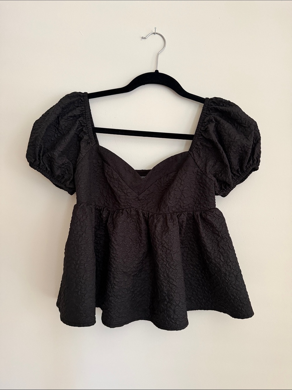 Black Puff Sleeve Top